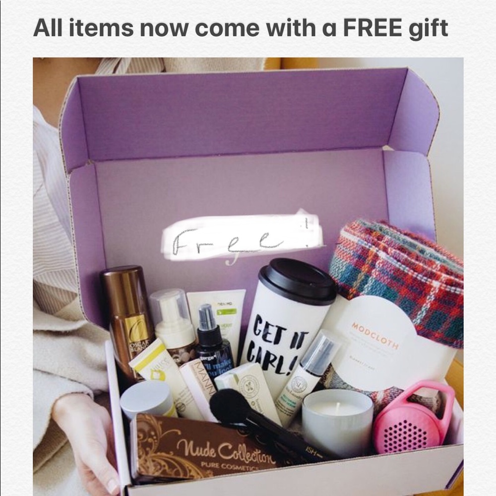 All items now come with a free gift !